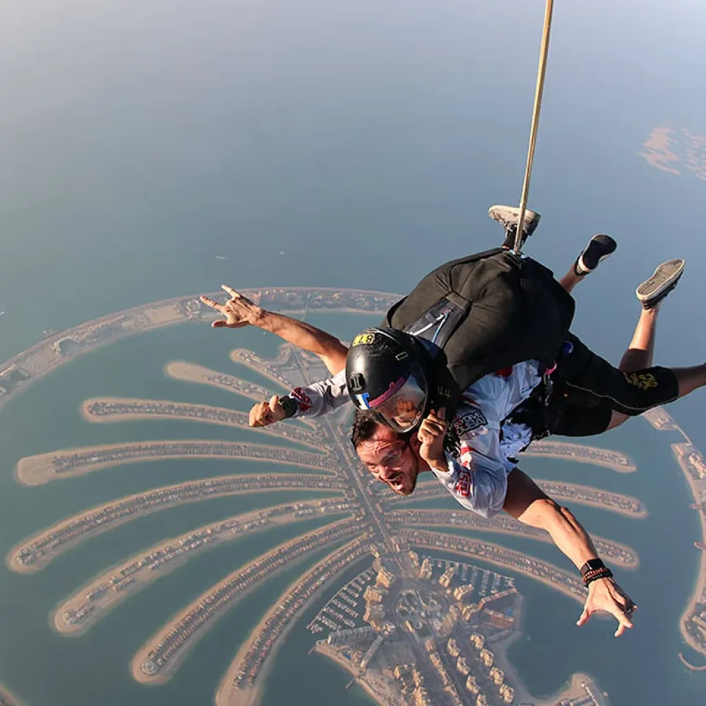 tandem-skydive-over-palm-jumeirah-dubai
